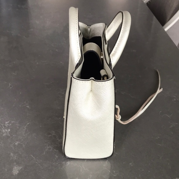 Rebecca Minkoff Gold Crossbody Like New Worn Once - Picture 2 of 15